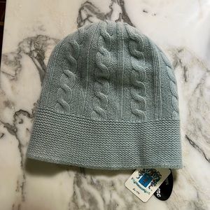 100% Portolano Cashmere chunky hat with cables- light blue/ONE SIZE